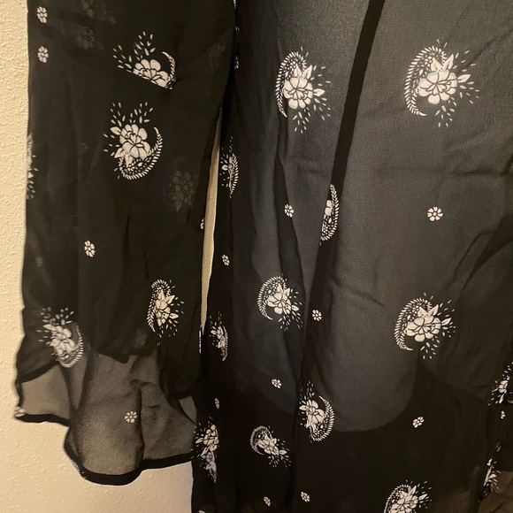 TORRID sheer button up shirt dress, Size 3 - Picture 2 of 9